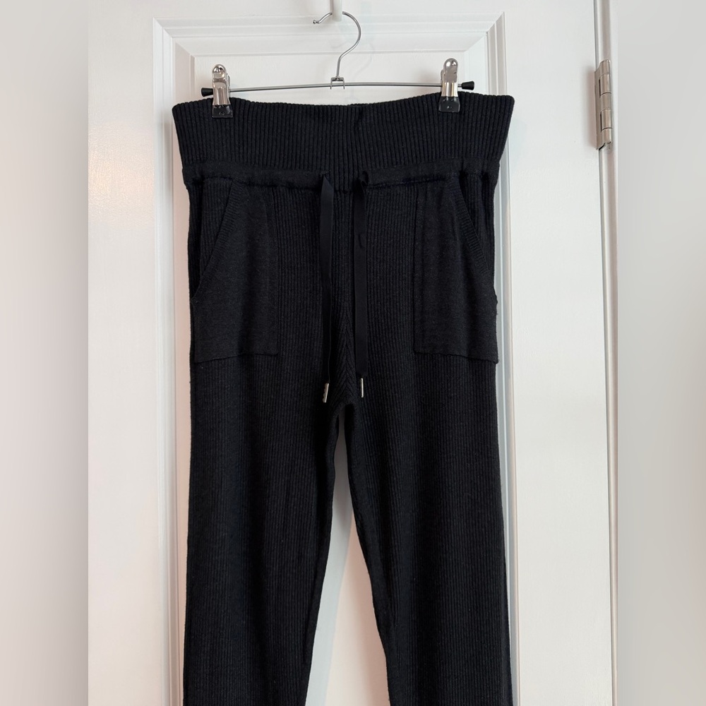 Lululemon Find Your Mantra Ribbed Drawstring Pant Heathered Black - Picture 3 of 12